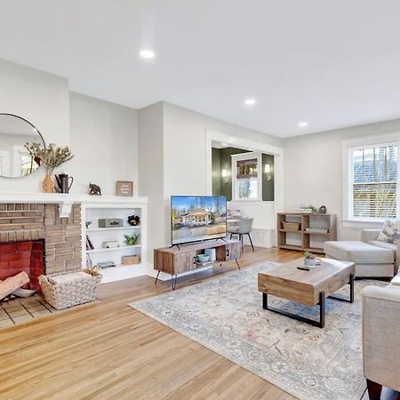 Historic Family Getaway Mins From Downtown Villa Birmingham Eksteriør bilde