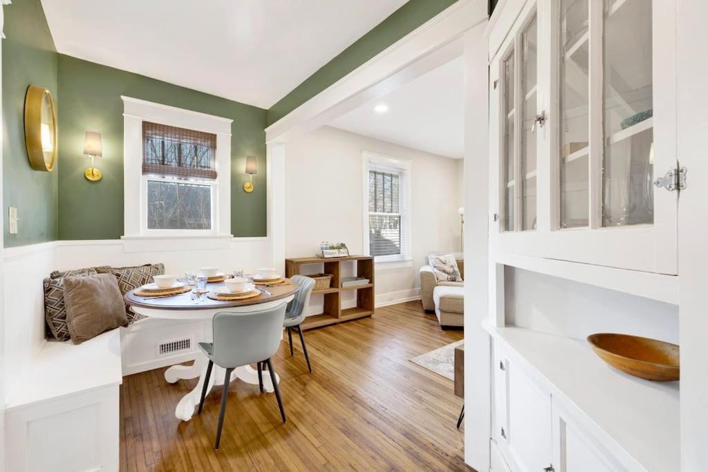 Historic Family Getaway Mins From Downtown Villa Birmingham Eksteriør bilde
